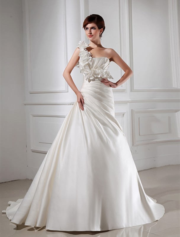 A-Line/Princess One-shoulder Hand-made Flower Sleeveless Satin Wedding Dresses 2054