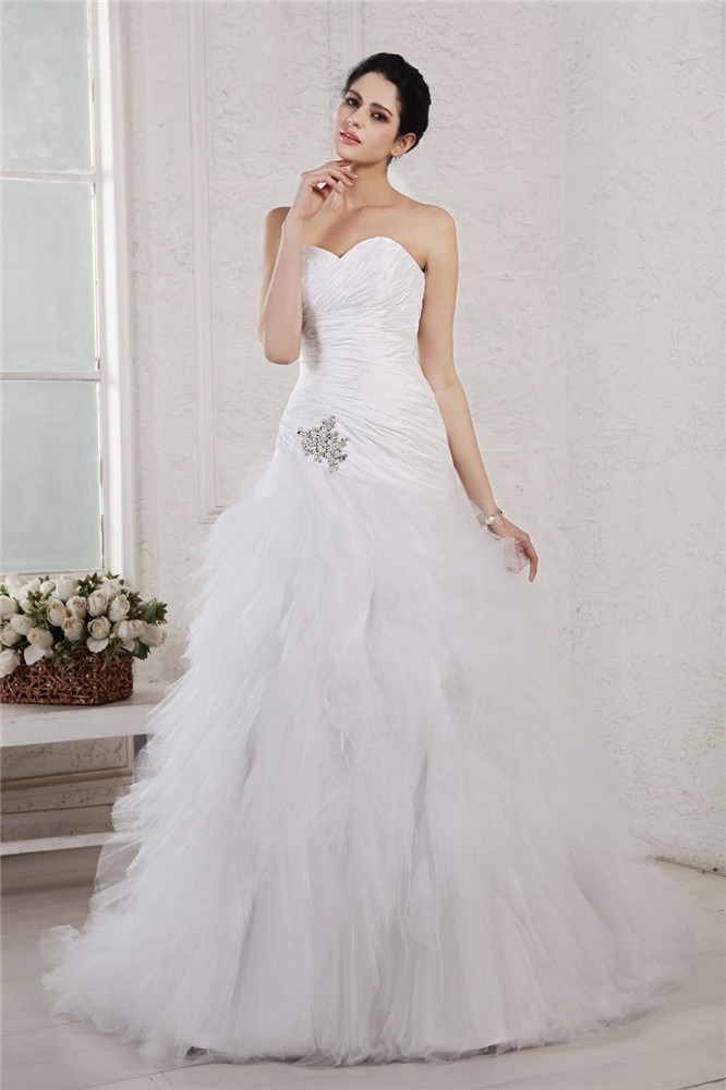 A-Line/Princess Sweetheart Sleeveless Applique Long Taffeta Net Wedding Dresses 1850