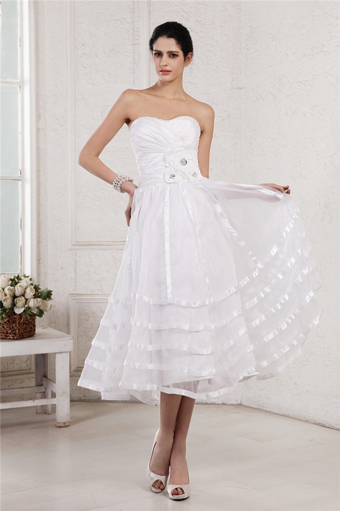 A-Line/Princess Strapless Sleeveless Hand-Made Flower Pleats Short Organza Taffeta Wedding Dresses 1818