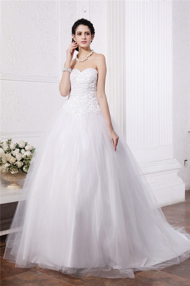 Ball Gown Sweetheart Sleeveless Beading Applique Long Net Wedding Dresses 1947