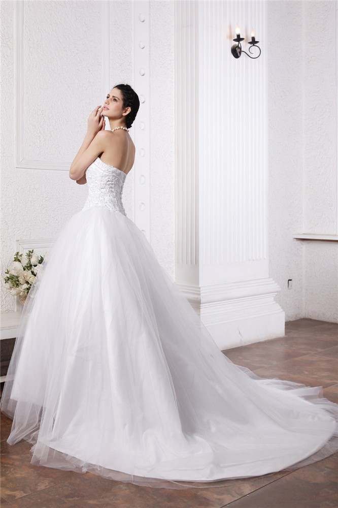 Ball Gown Sweetheart Sleeveless Beading Applique Long Net Wedding Dresses 1947