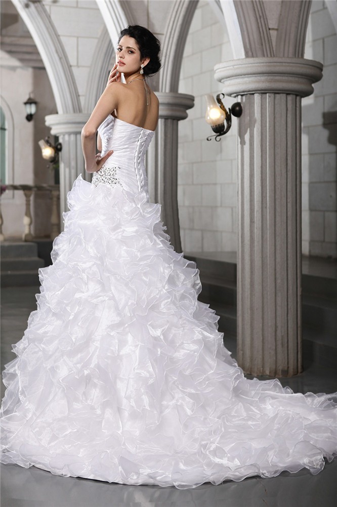 A-Line/Princess Sweetheart Sleeveless Pleats Beading Long Organza Wedding Dresses 1857