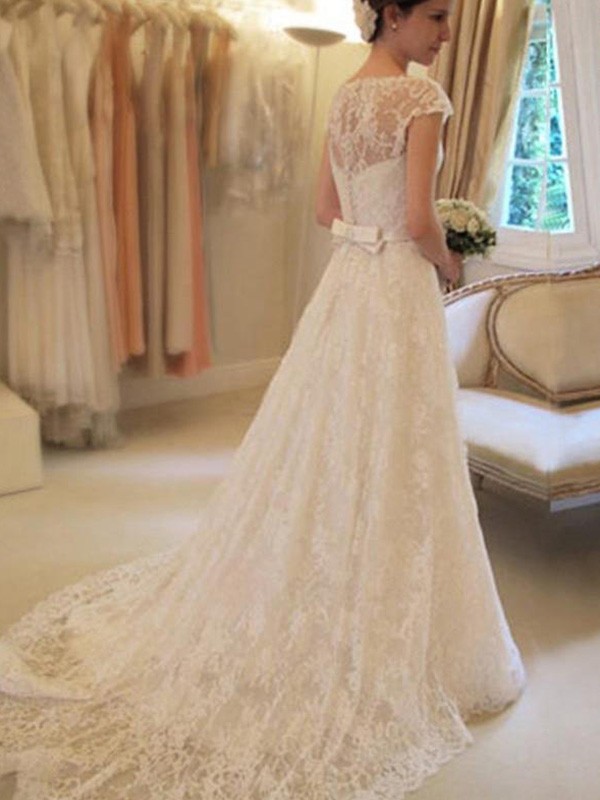 A-Line/Princess Sash/Ribbon/Belt Short Sleeves Square Court Train Applique Lace Wedding Dresses 785