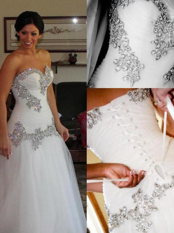 A-Line/Princess Sweetheart Tulle Sleeveless Rhinestone Floor-Length Wedding Dresses 971