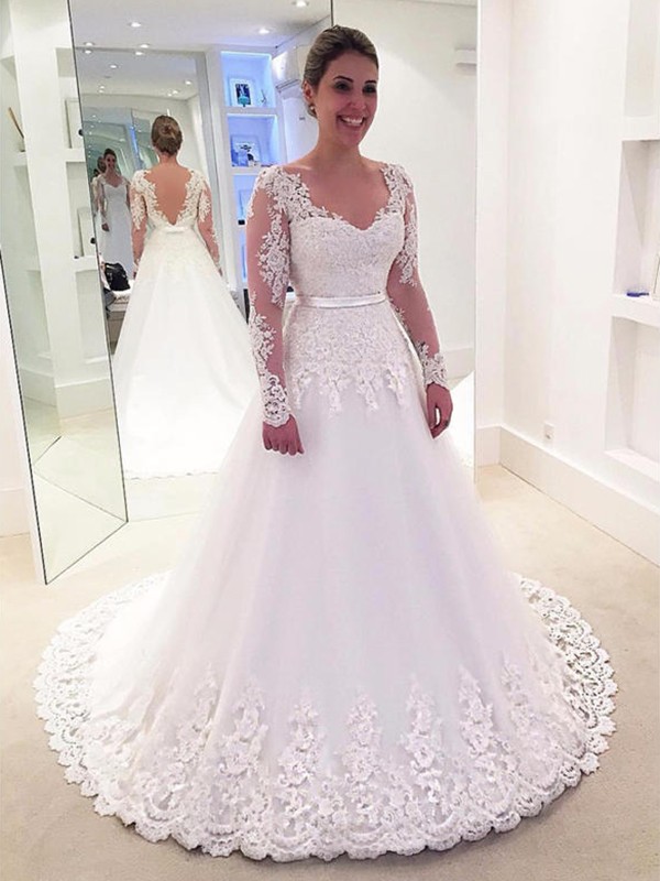 A-Line/Princess V-neck Applique Lace Long Sleeves Tulle Sweep/Brush Train Wedding Dresses 1123