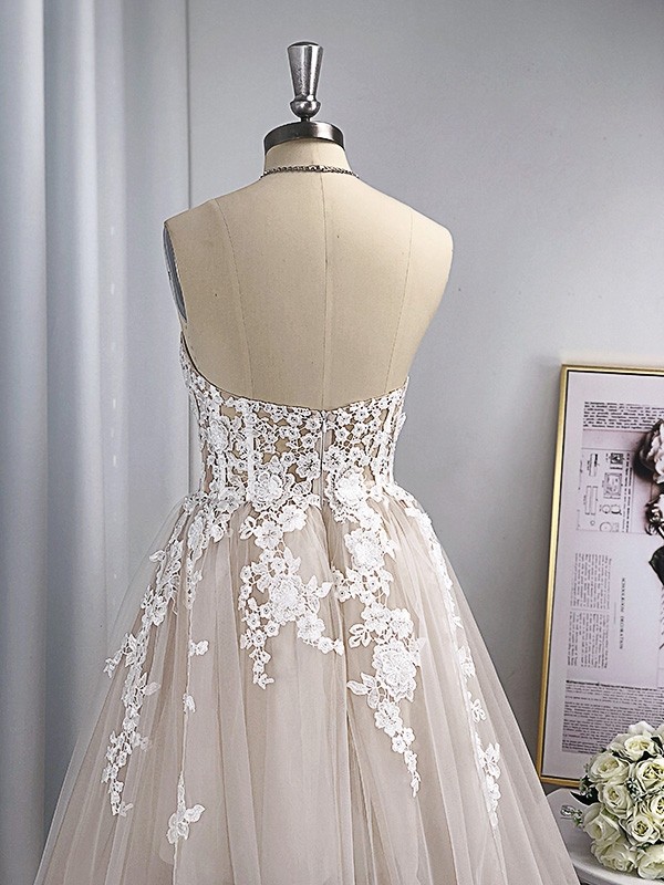 A-Line/Princess Tulle Applique Sweetheart Sleeveless Sweep/Brush Train Wedding Dresses 1008