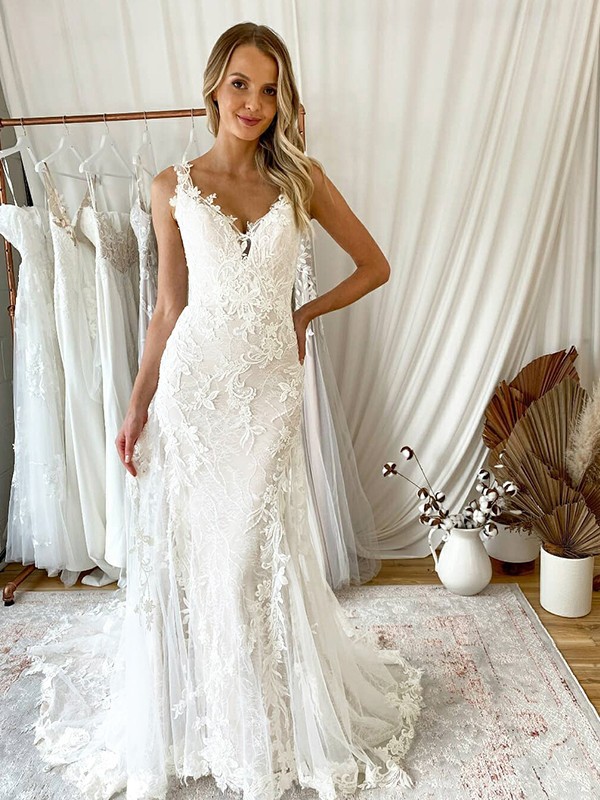 Trumpet/Mermaid Tulle Applique V-neck Sleeveless Sweep/Brush Train Wedding Dresses 1723