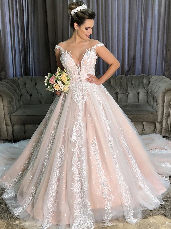 Ball Gown Applique Tulle Scoop Sleeveless Court Train Wedding Dresses 1172