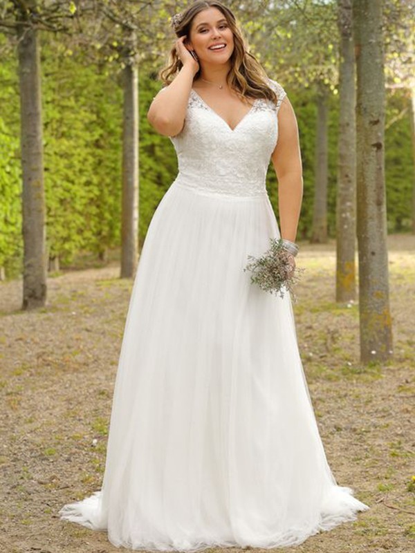 A-Line/Princess Short Sleeves Tulle Applique V-neck Sweep/Brush Train Plus Size Wedding Dresses 889