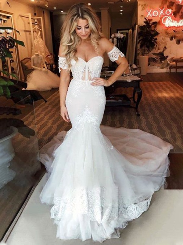 Trumpet/Mermaid Tulle Sweetheart Sleeveless Applique Sweep/Brush Train Wedding Dresses 1740