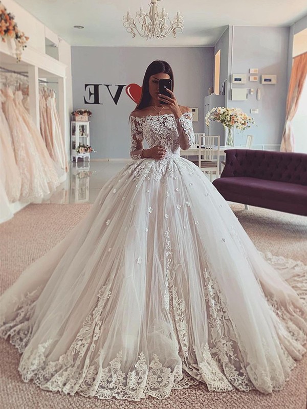 Ball Gown Tulle Off-the-Shoulder Applique Long Sleeves Court Train Wedding Dresses 1309