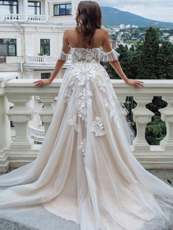 A-Line/Princess Lace Applique Off-the-Shoulder Sleeveless Sweep/Brush Train Wedding Dresses 694