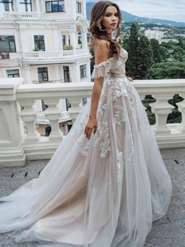 A-Line/Princess Lace Applique Off-the-Shoulder Sleeveless Sweep/Brush Train Wedding Dresses 694