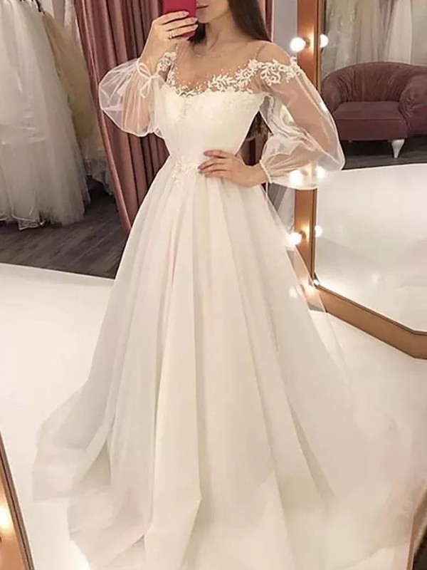 A-Line/Princess Tulle Applique Scoop Long Sleeves Sweep/Brush Train Wedding Dresses 989