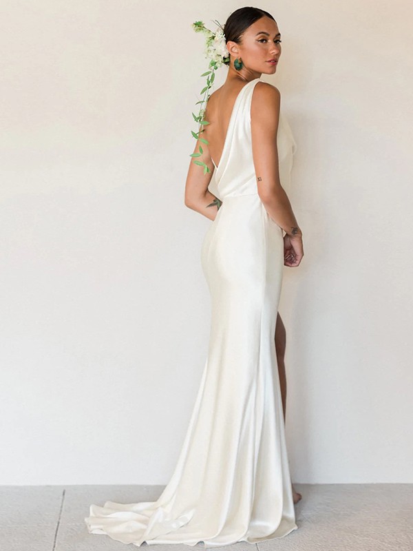 Sheath/Column Elastic Woven Satin Ruched Sleeveless Sweep/Brush Train Wedding Dresses 1370