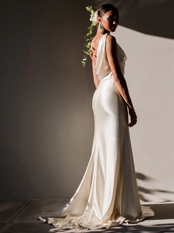 Sheath/Column Elastic Woven Satin Ruched Sleeveless Sweep/Brush Train Wedding Dresses 1370