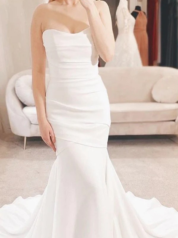 Sheath/Column Stretch Crepe Ruched Sweetheart Sleeveless Court Train Wedding Dresses 1500