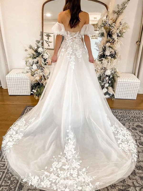 A-Line/Princess Tulle Applique Off-the-Shoulder Short Sleeves Chapel Train Wedding Dresses 976