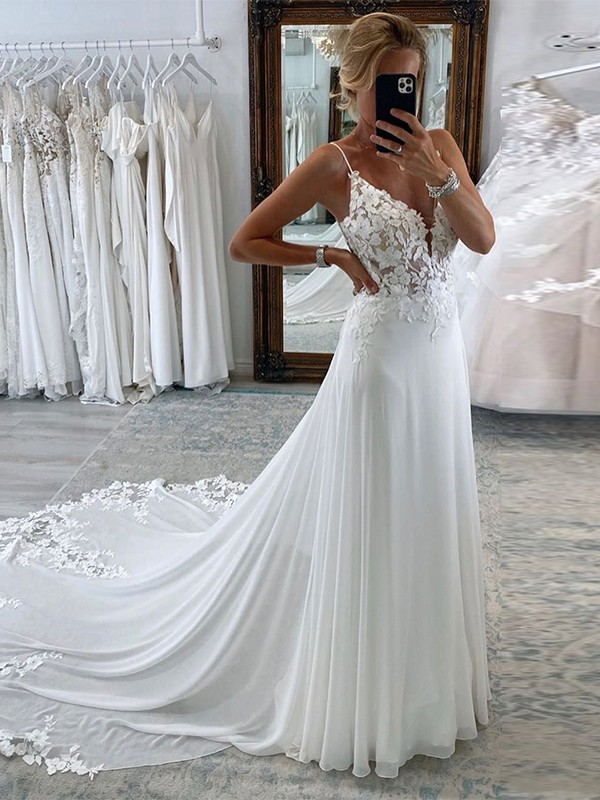 A-Line/Princess Chiffon Applique V-neck Sleeveless Chapel Train Wedding Dresses 637