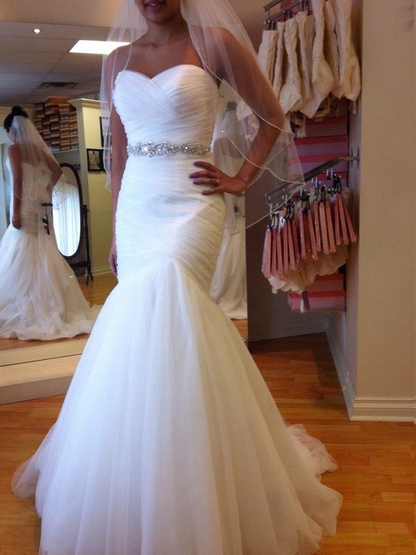 Trumpet/Mermaid Sleeveless Sweetheart Court Train Beading Tulle Wedding Dresses 1653