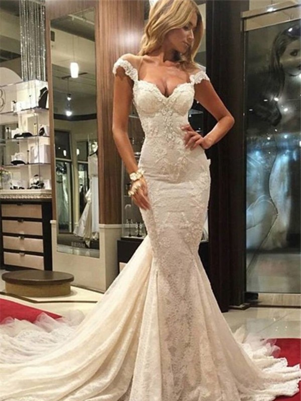 Trumpet/Mermaid Sleeveless Chapel Train V-neck Lace Wedding Dresses 1639