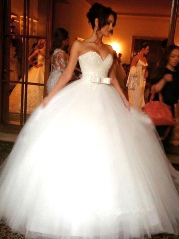 Ball Gown Bowknot Sweetheart Tulle Sleeveless Floor-Length Wedding Dresses 1178