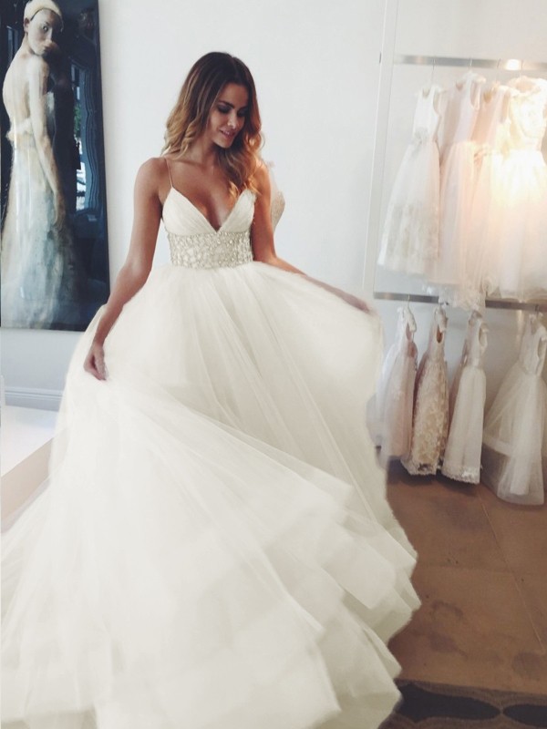 Ball Gown Spaghetti Straps Sleeveless Crystal Court Train Tulle Wedding Dresses 1262