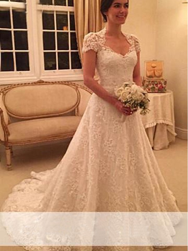 A-Line/Princess Sweetheart Court Train Short Sleeves Lace Wedding Dresses 956