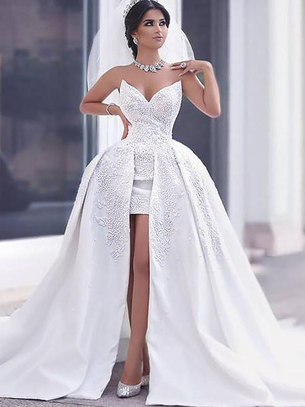 Ball Gown Beading Satin Sleeveless Chapel Train Sweetheart Wedding Dresses 1177