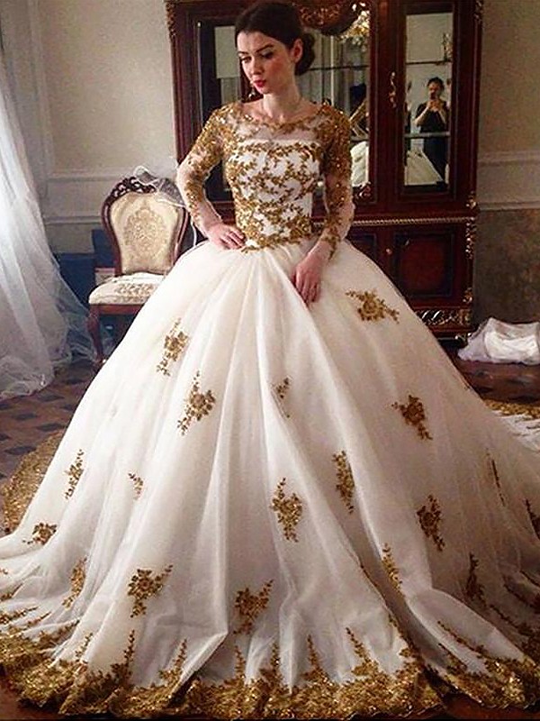 Ball Gown Court Train Scoop Long Sleeves Tulle Wedding Dresses 1179