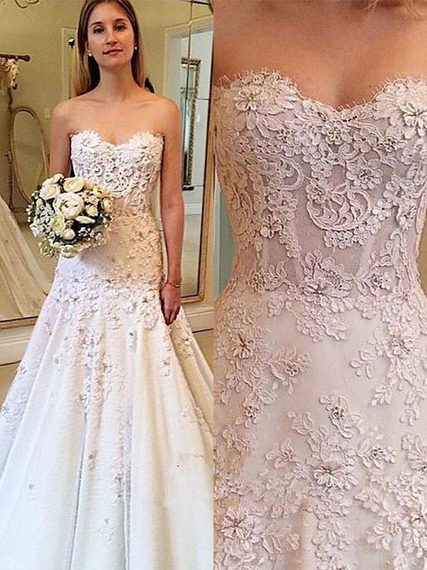 A-Line/Princess Sweetheart Lace Court Train Sleeveless Wedding Dresses 959