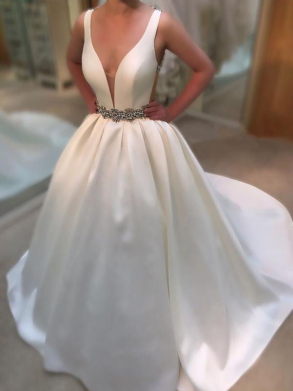 A-Line/Princess Court Train Satin V-neck Sleeveless Wedding Dresses 684