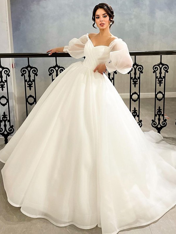 Ball Gown Organza Ruched Sweetheart 3/4 Sleeves Court Train Wedding Dresses 1225