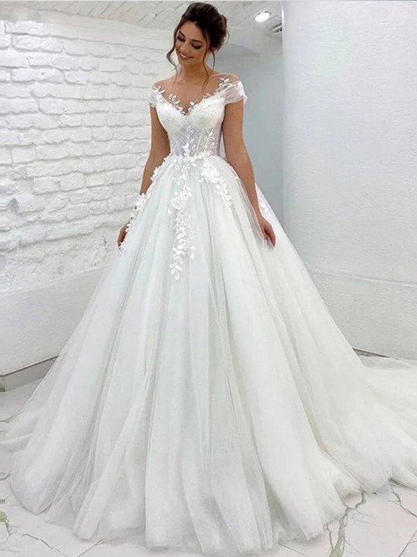 A-Line/Princess Tulle Lace Scoop Short Sleeves Sweep/Brush Train Wedding Dresses 1056