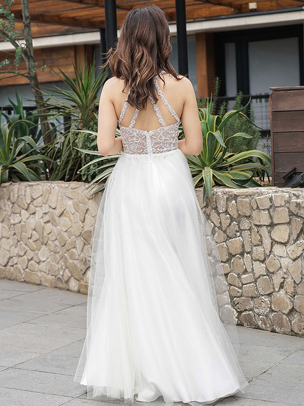 A-Line/Princess Tulle Lace Scoop Sleeveless Floor-Length Wedding Dresses 1060