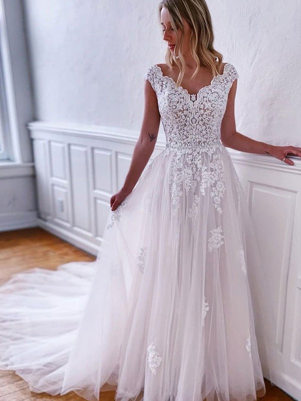 A-Line/Princess Tulle Applique V-neck Sleeveless Sweep/Brush Train Wedding Dresses 1043